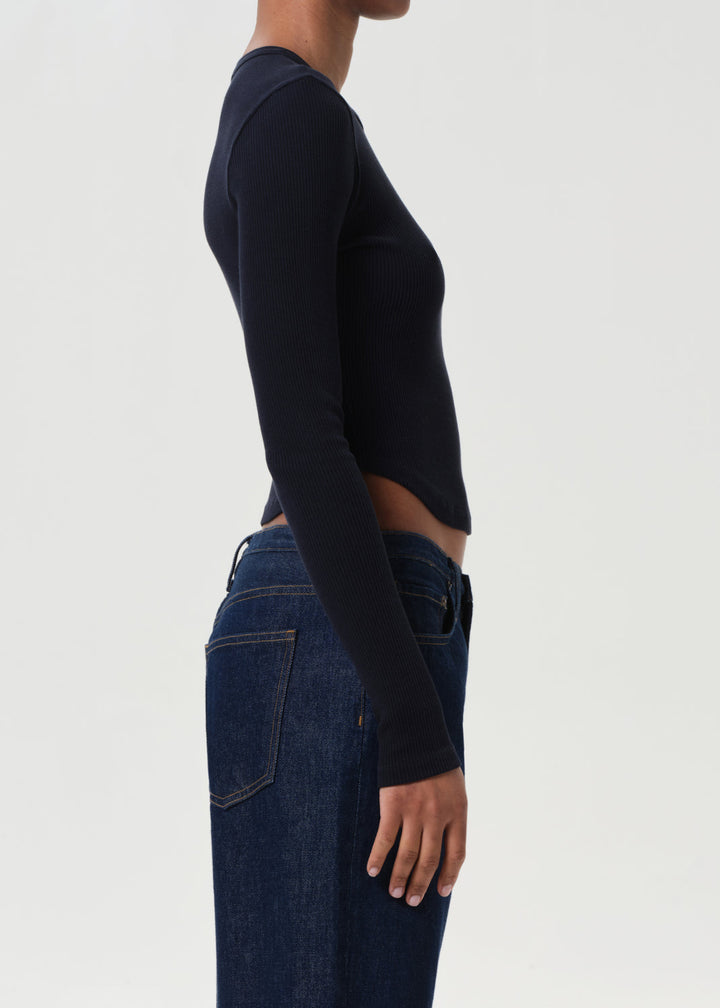 Neema Tee in Mirage