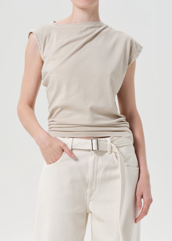 Beth Tee in Rice Grass