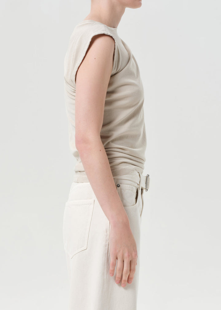 Beth Tee in Rice Grass