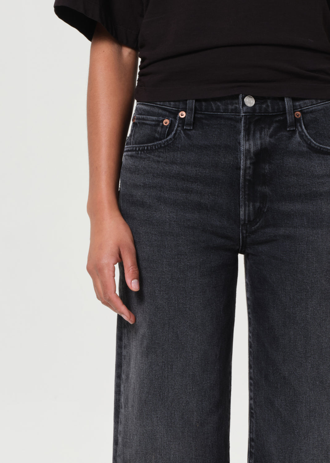 Harper Straight Jean (Stretch) in Radius