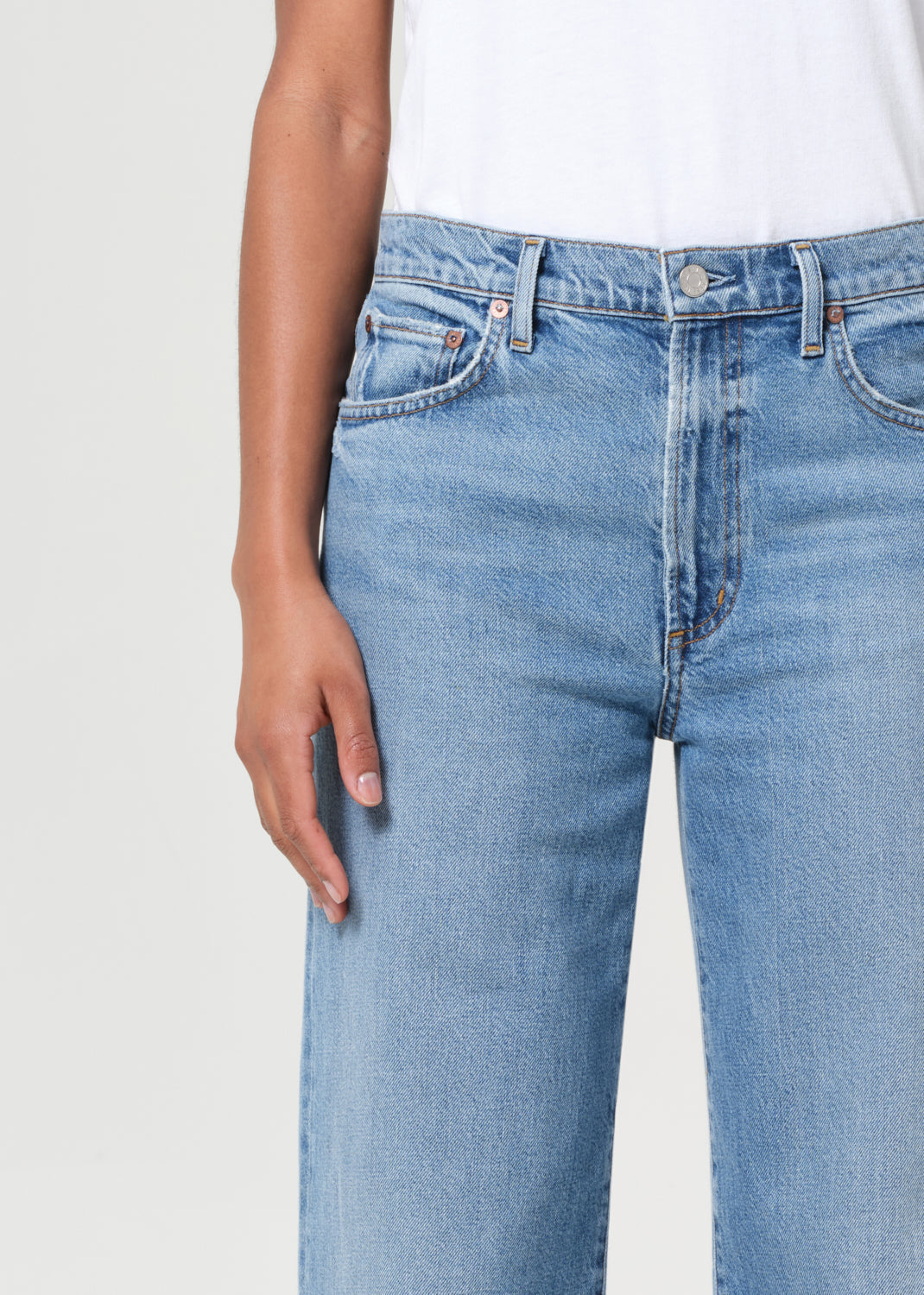 Harper Straight Jean (Stretch) in Kindle