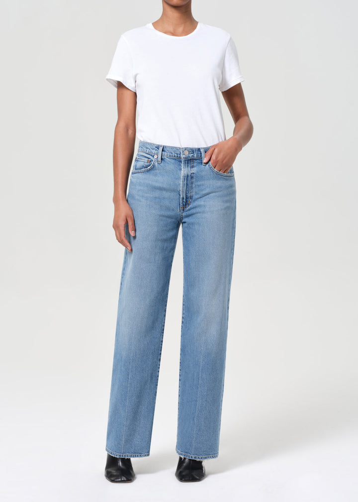 Harper Straight Jean (Stretch) in Kindle