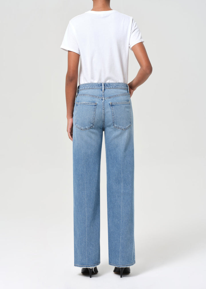 Harper Straight Jean (Stretch) in Kindle