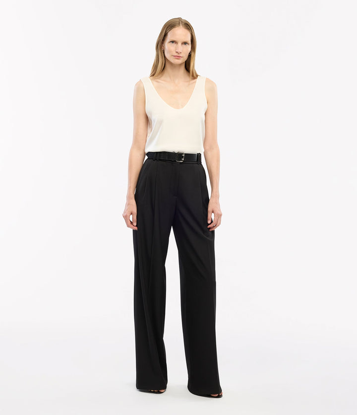 Twill Pleated Trouser