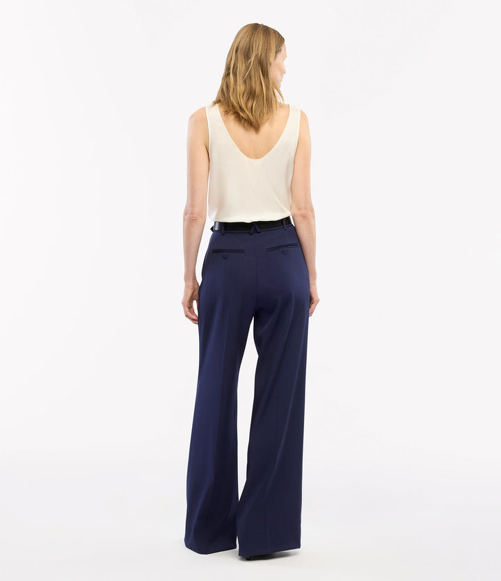 Twill Pleated Trouser