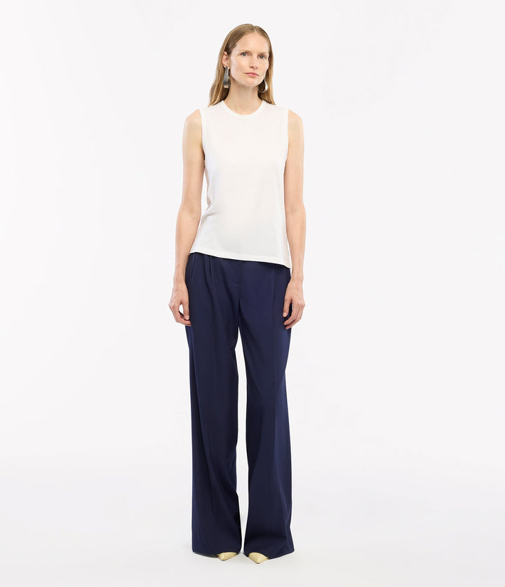 Sleeveless Tee