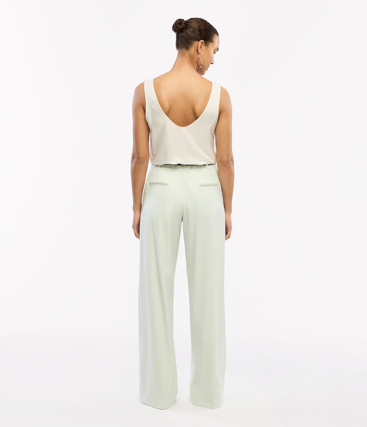 Relaxed Wide Leg Pant