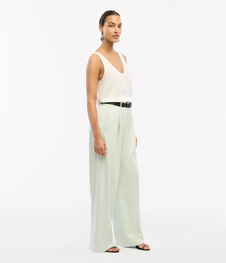 Relaxed Wide Leg Pant