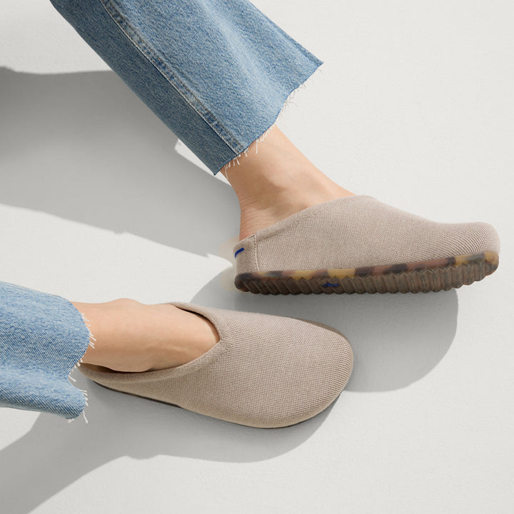 The Casual Clog - Dove