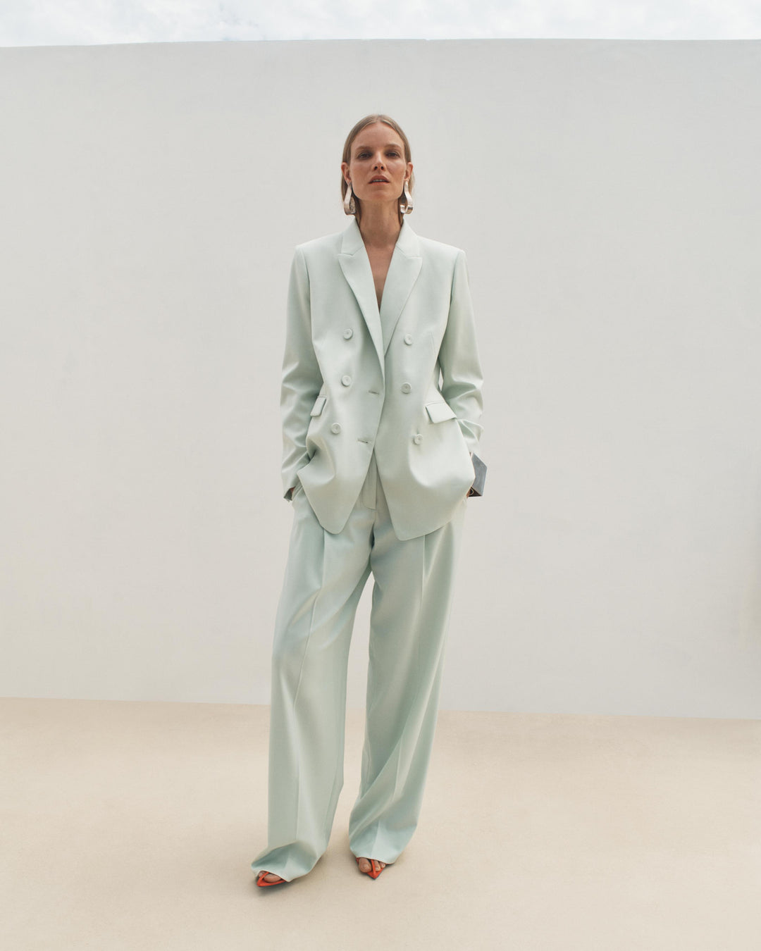 Relaxed Wide Leg Pant