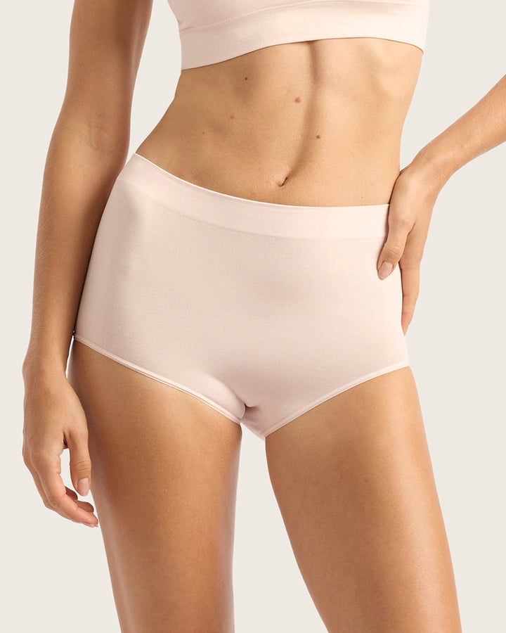 LYOLYTE Full Low Leg Briefs - Powder Pink