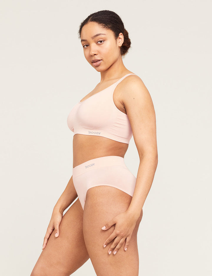 Full Bust Wireless Bra - Shell
