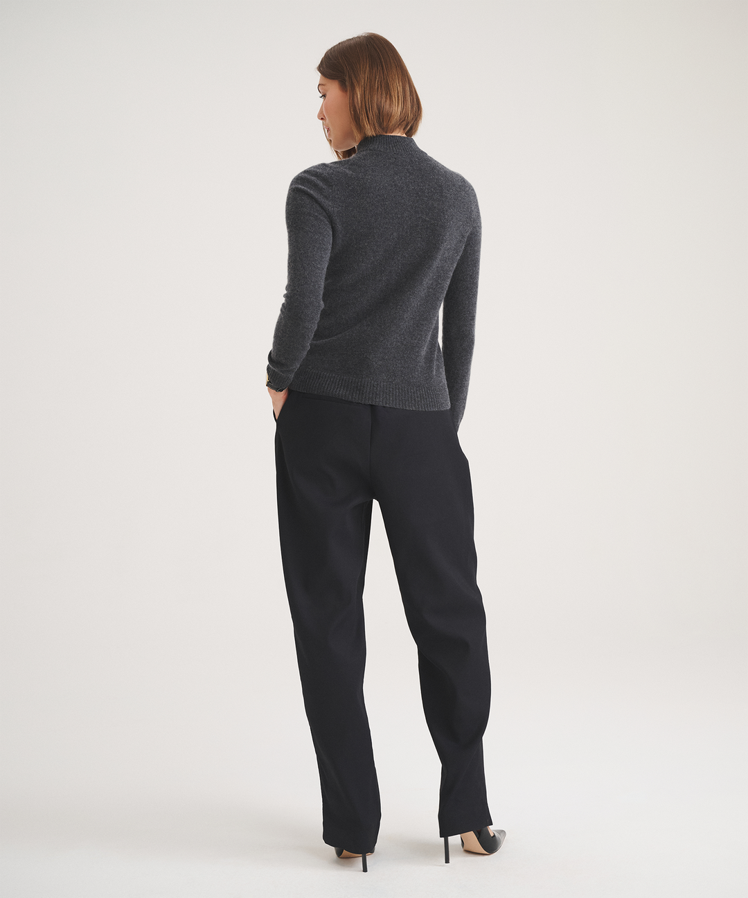 Basic Cashmere Mockneck Sweater