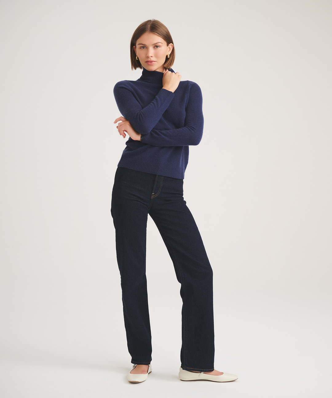 Basic Cashmere Turtleneck Sweater