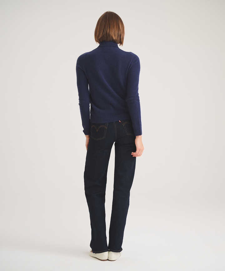 Basic Cashmere Turtleneck Sweater
