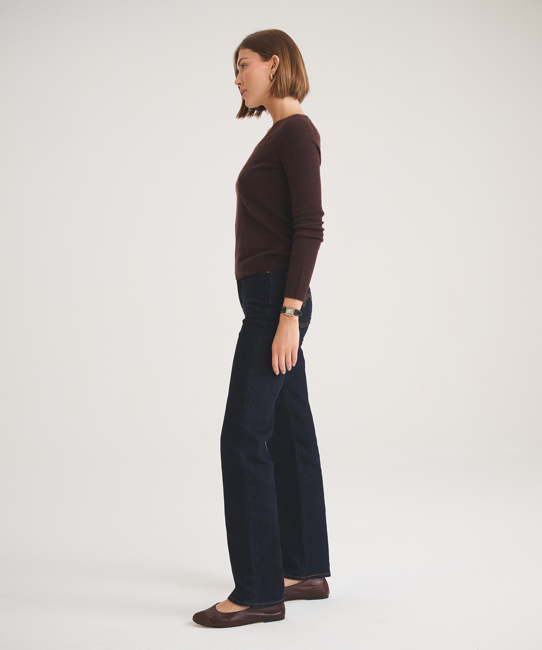 Basic Cashmere V-Neck Sweater 