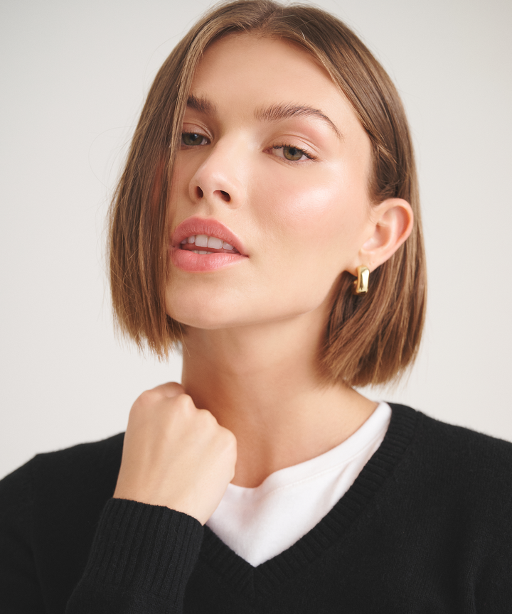 Basic Cashmere V-Neck Sweater 