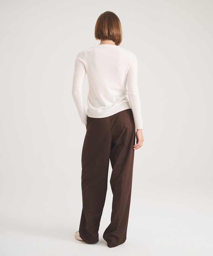 Basic Cashmere V-Neck Sweater 