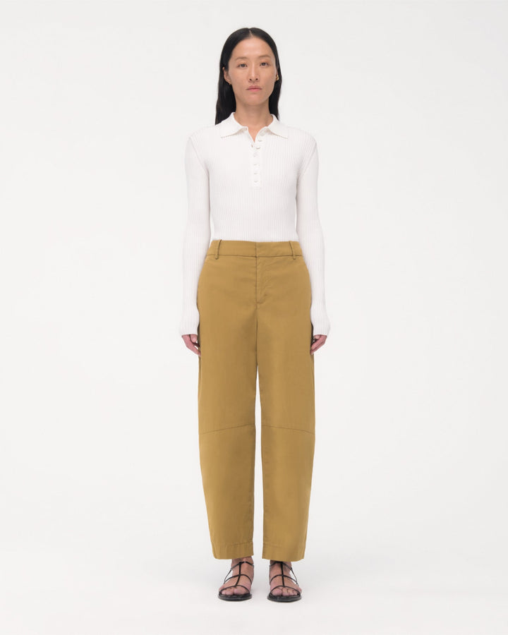 Curved Chino