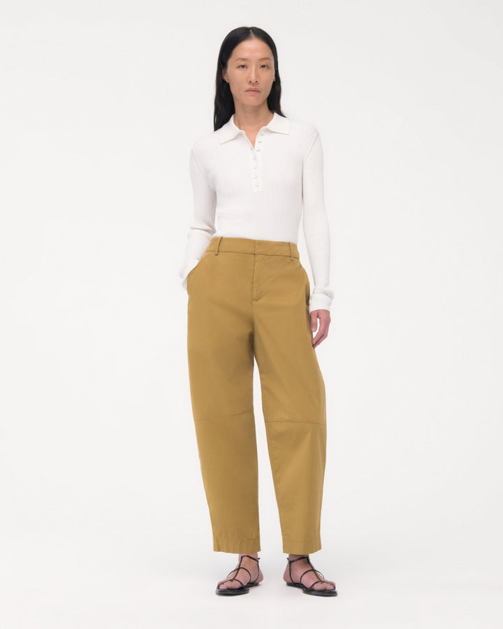 Curved Chino