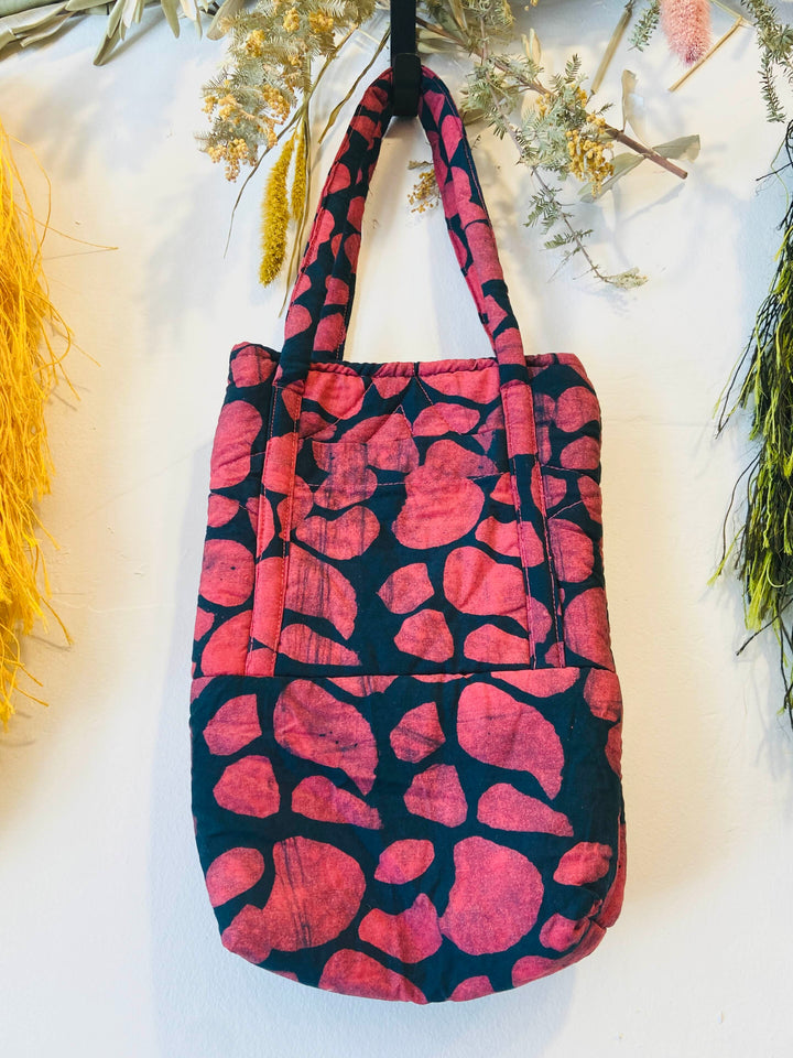 Cafe, Reversible padded mini tote