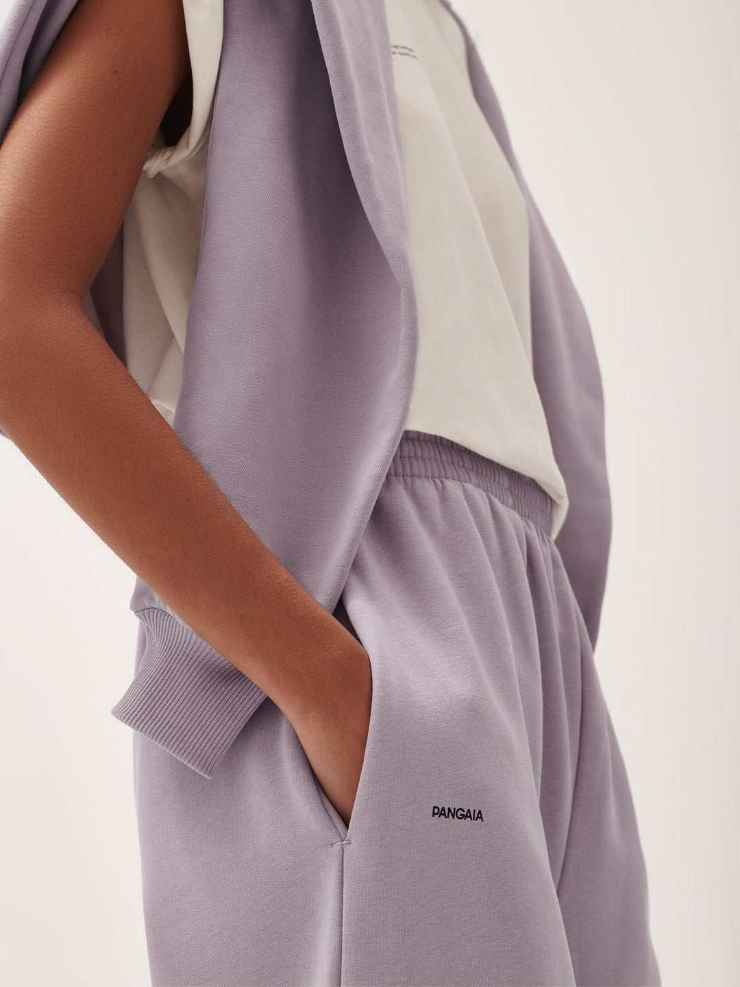 Womens DNA Barrel-Leg Track Pants—raisin purple