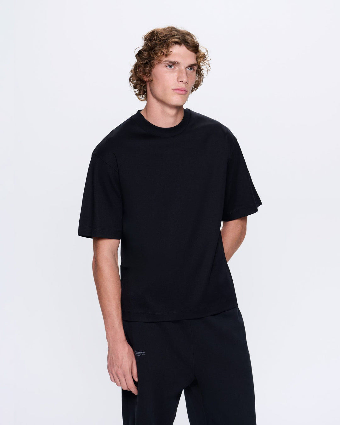Mens DNA Oversized T-Shirt—black