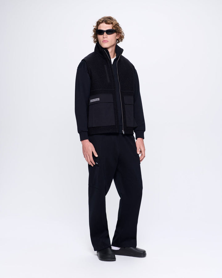 Men's DNA Utility Wool Gilet—black