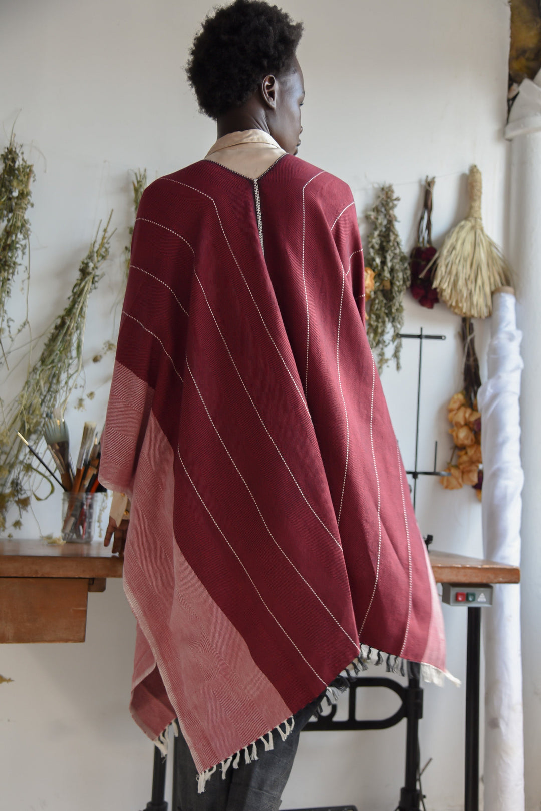 Yodit poncho