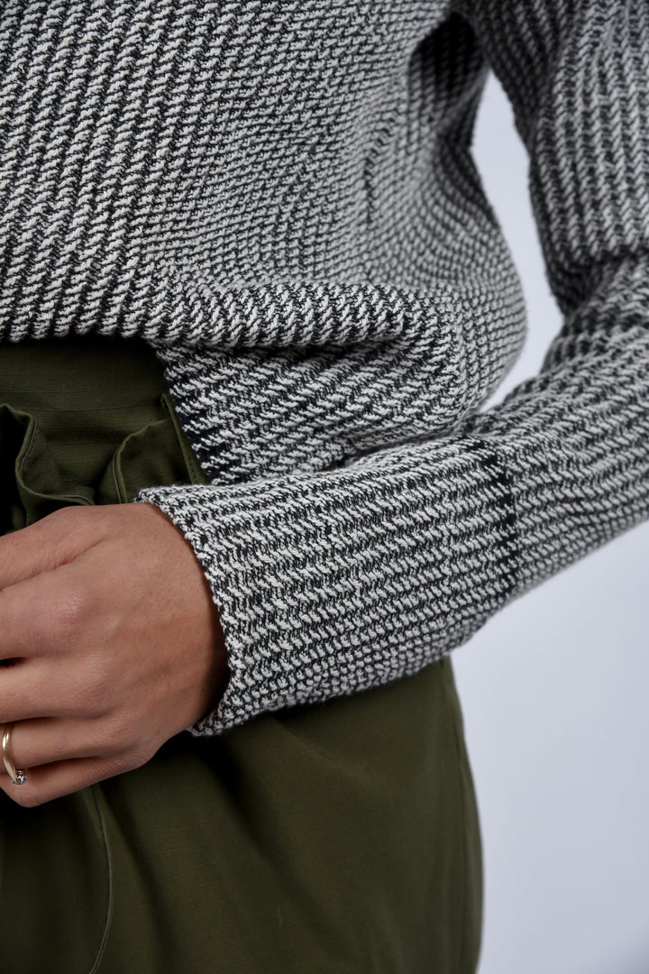 Yared, polo neck pullover