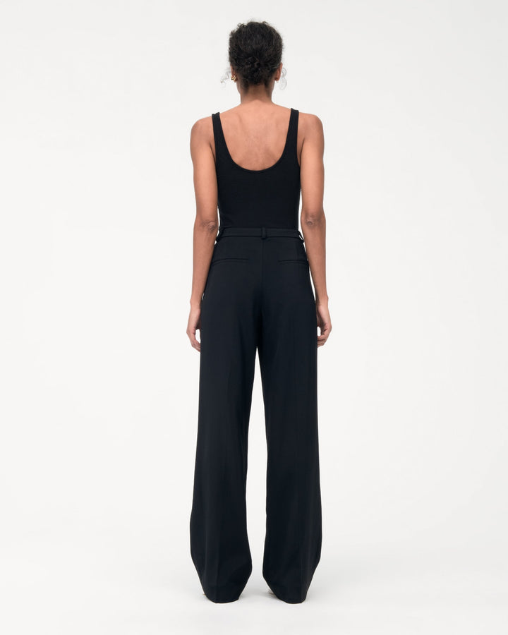 Fluid Trouser