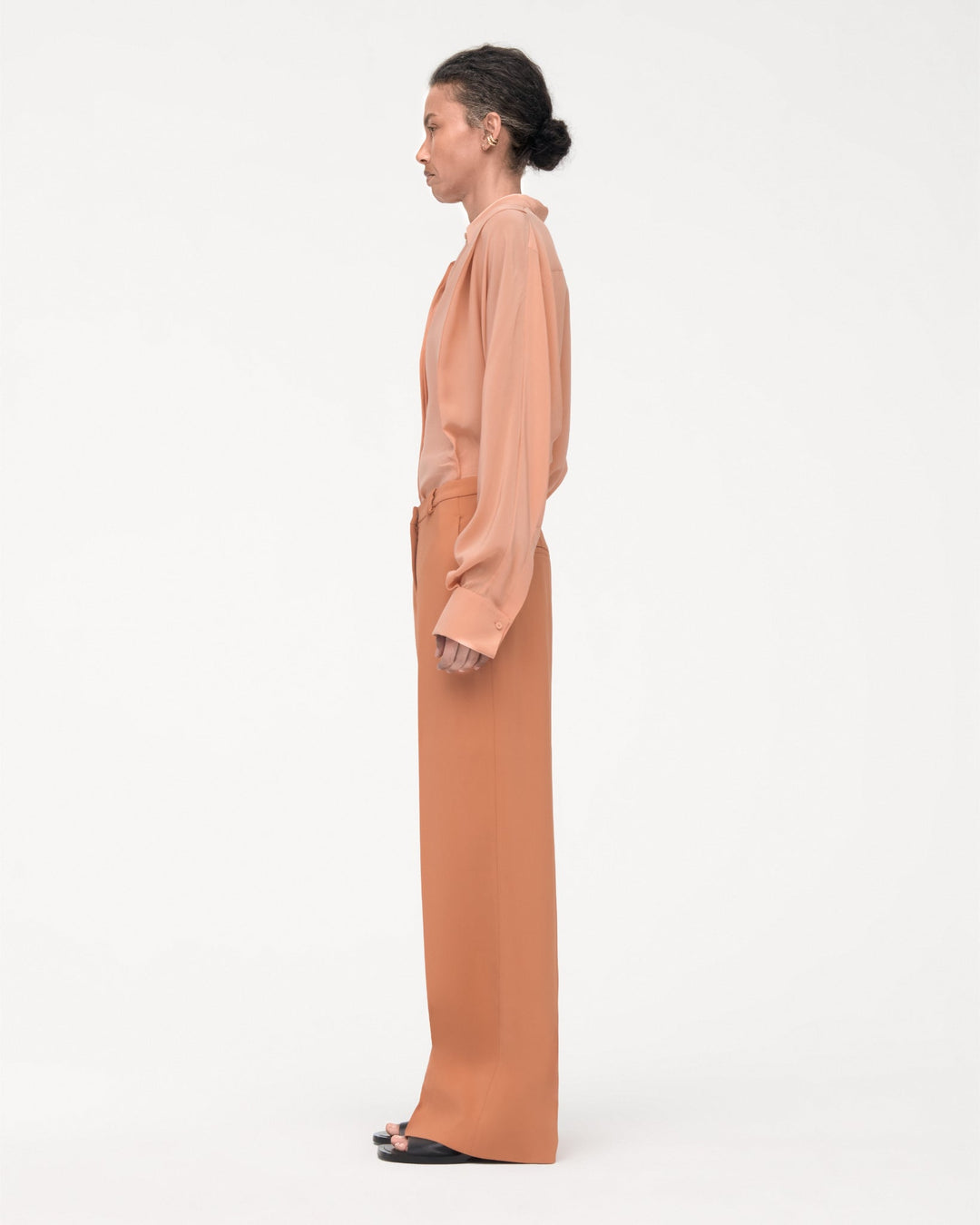 Fluid Trouser