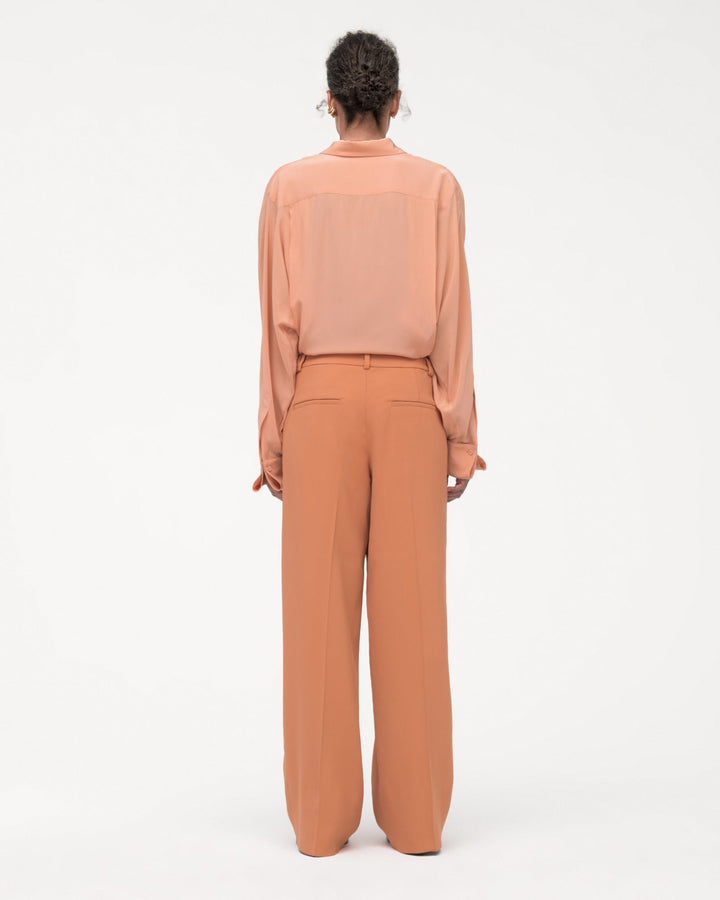 Fluid Trouser