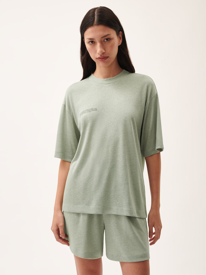 Womens DNA Frutfiber T-Shirt—moss green