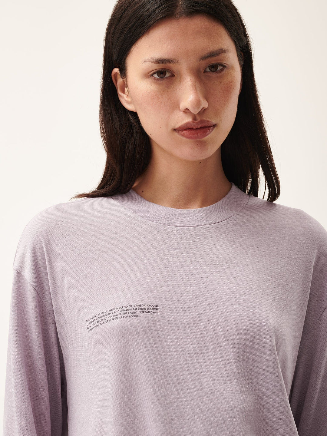 Womens DNA Frutfiber T-Shirt—raisin purple