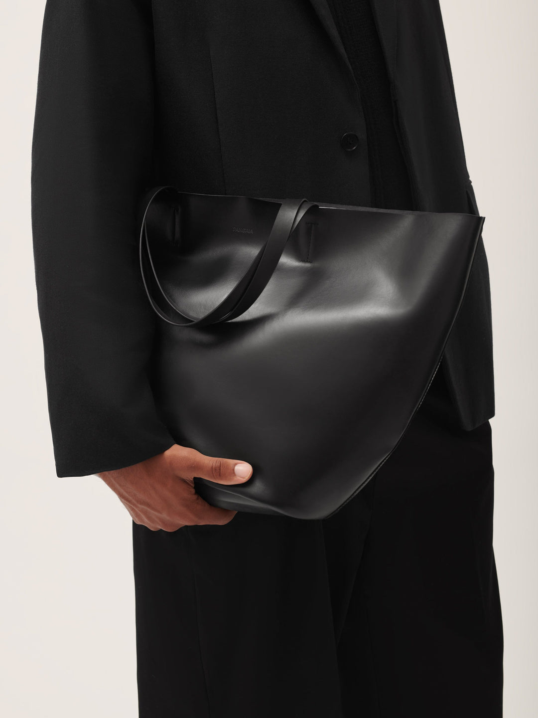 The GAIA Bag—black