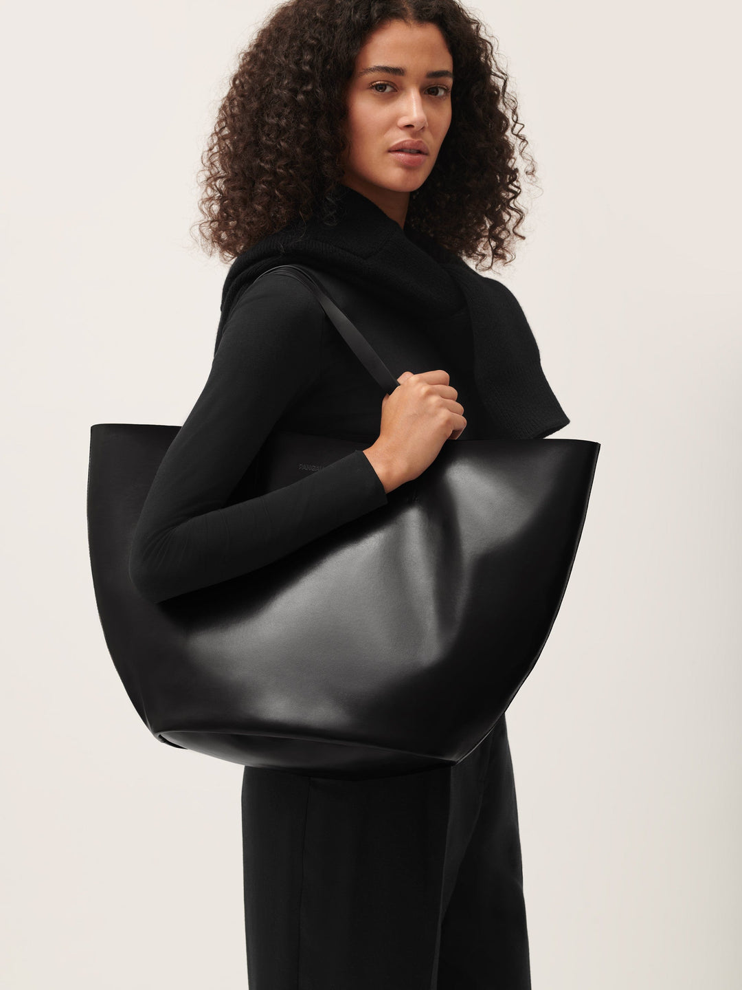 The GAIA Bag—black