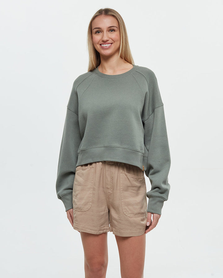 Bluffs Cropped Crew
