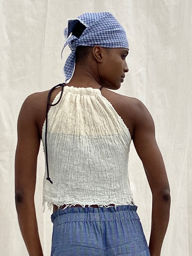 Nuru Bandana
