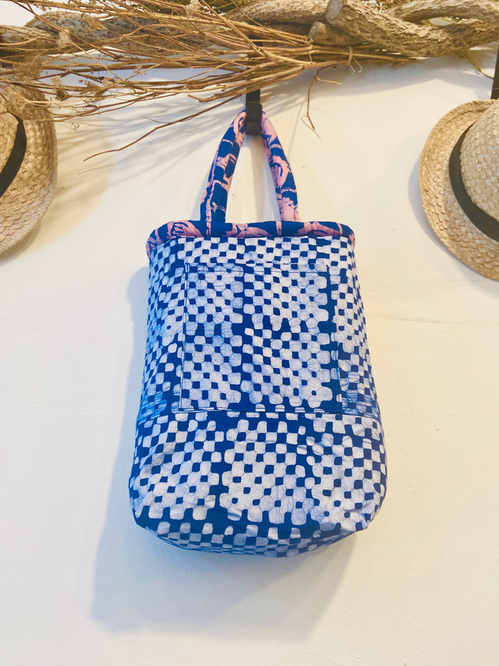Cafe, Reversible padded mini tote