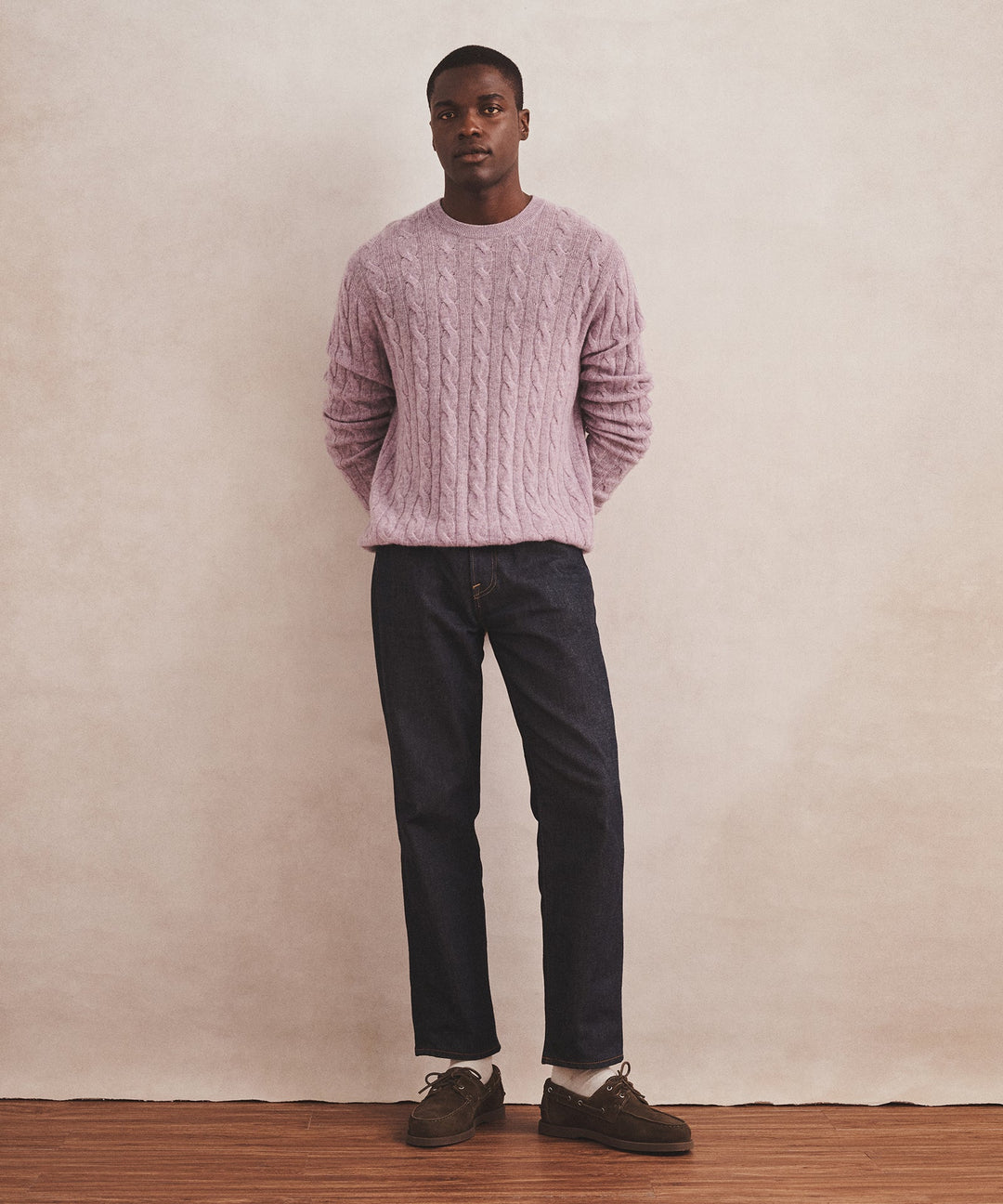 Lightweight Cashmere Cable Crewneck Sweater