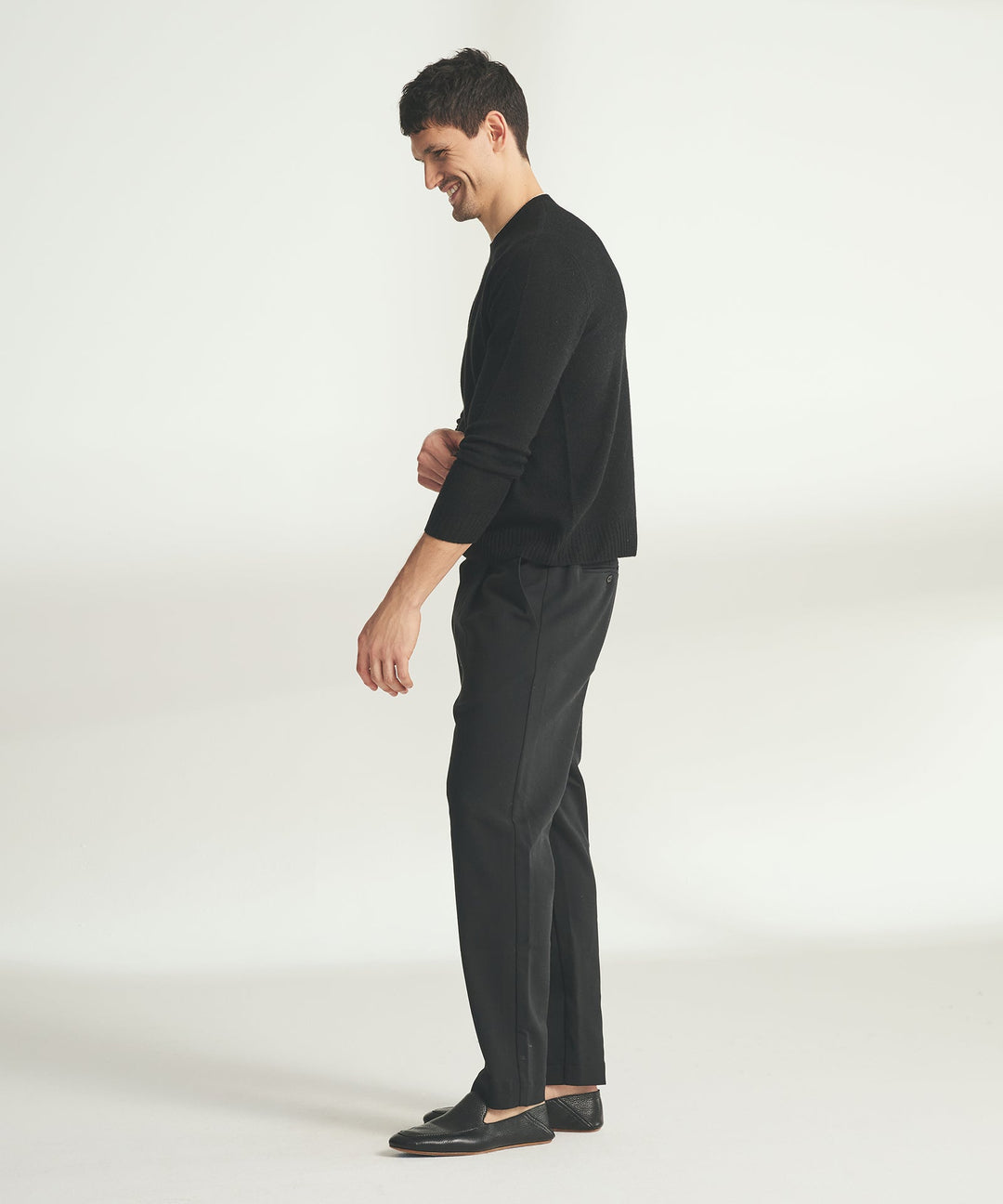Lightweight Cashmere Contrast Trim Crewneck Sweater