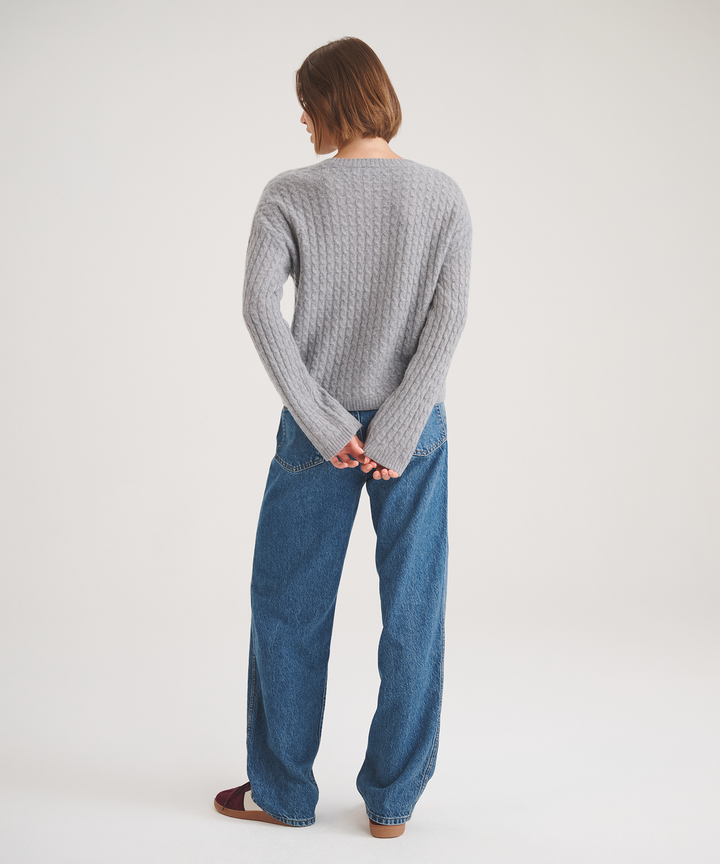 Basic Cashmere Cable Knit Crewneck Sweater