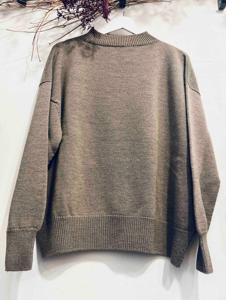 Miriam, Funnel neck sweater