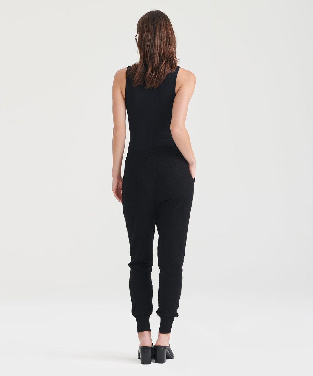 Off-Duty Cashmere Jogger