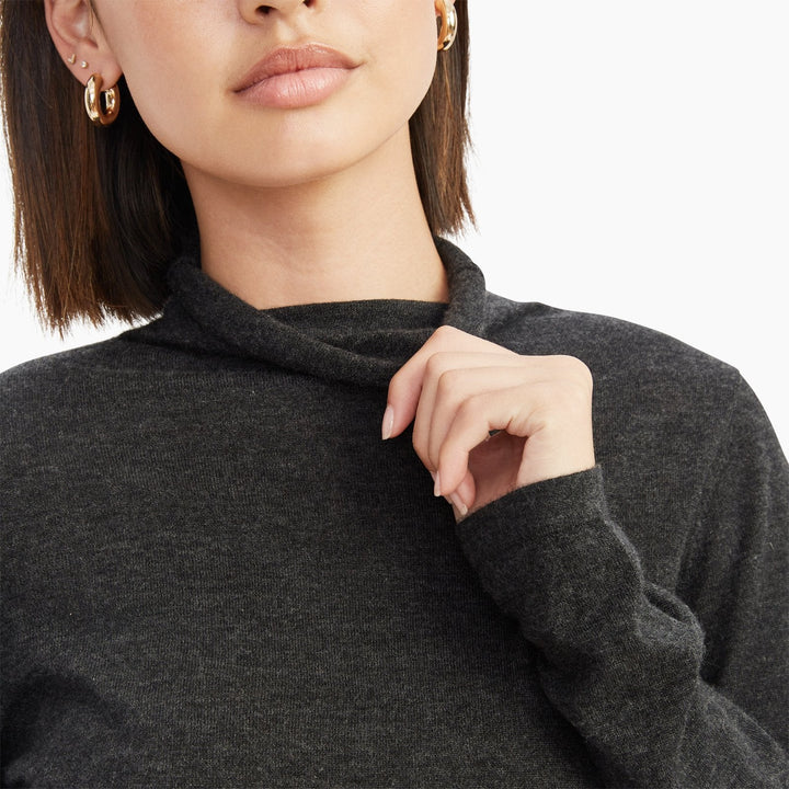 Super Fine Cashmere Turtleneck