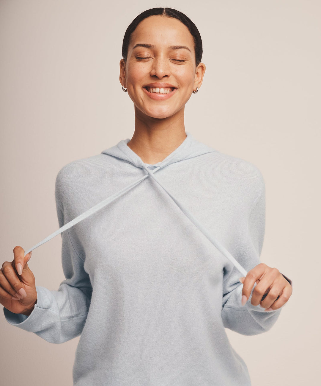 Off-Duty Cashmere Hoodie
