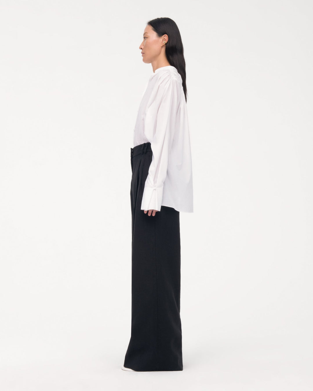 Linen Pleated Trouser
