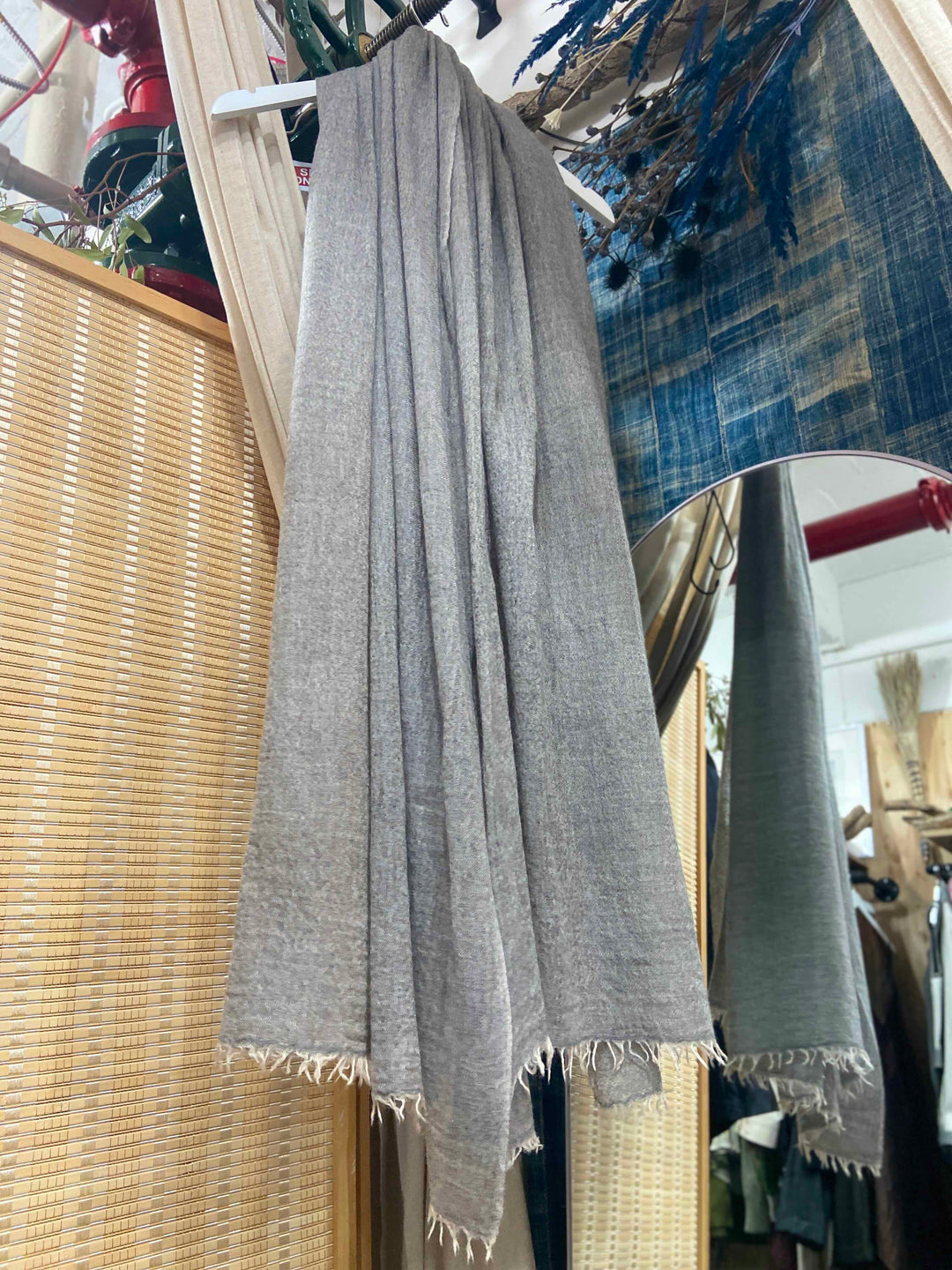Pashmina cashmere scarf