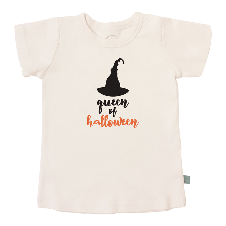 graphic tee | queen of halloween